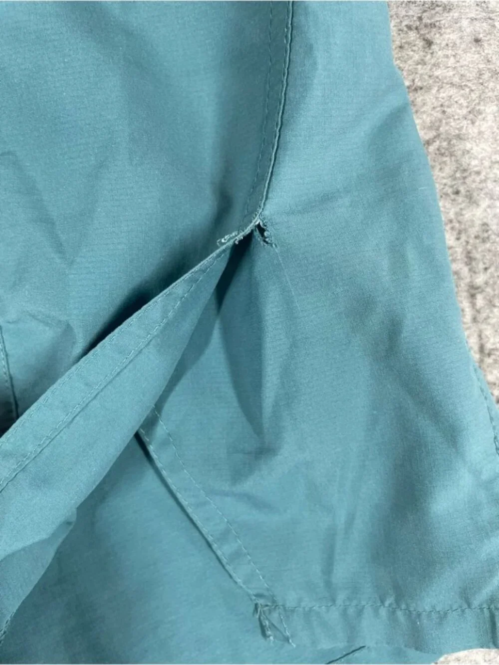 Patagonia Mens Running Shorts Blue Green Large Trail Athletic Outdoor Hiking